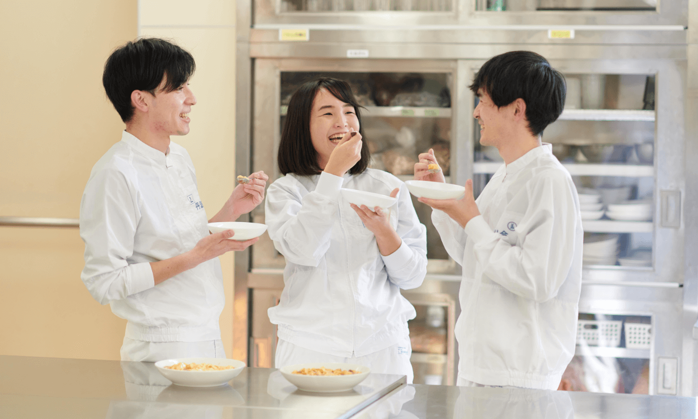 定番商品は、一人では生まれない。